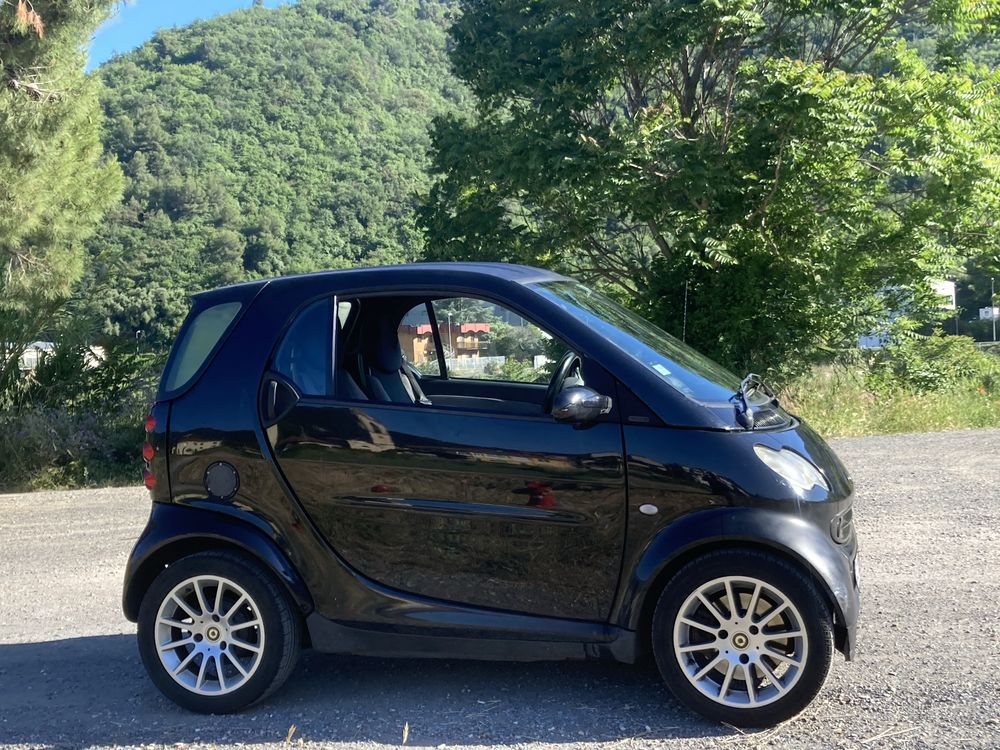 ForTwo FORTWO BUSINESS COUPE 61 PURE 2006 occasion 06500 Menton