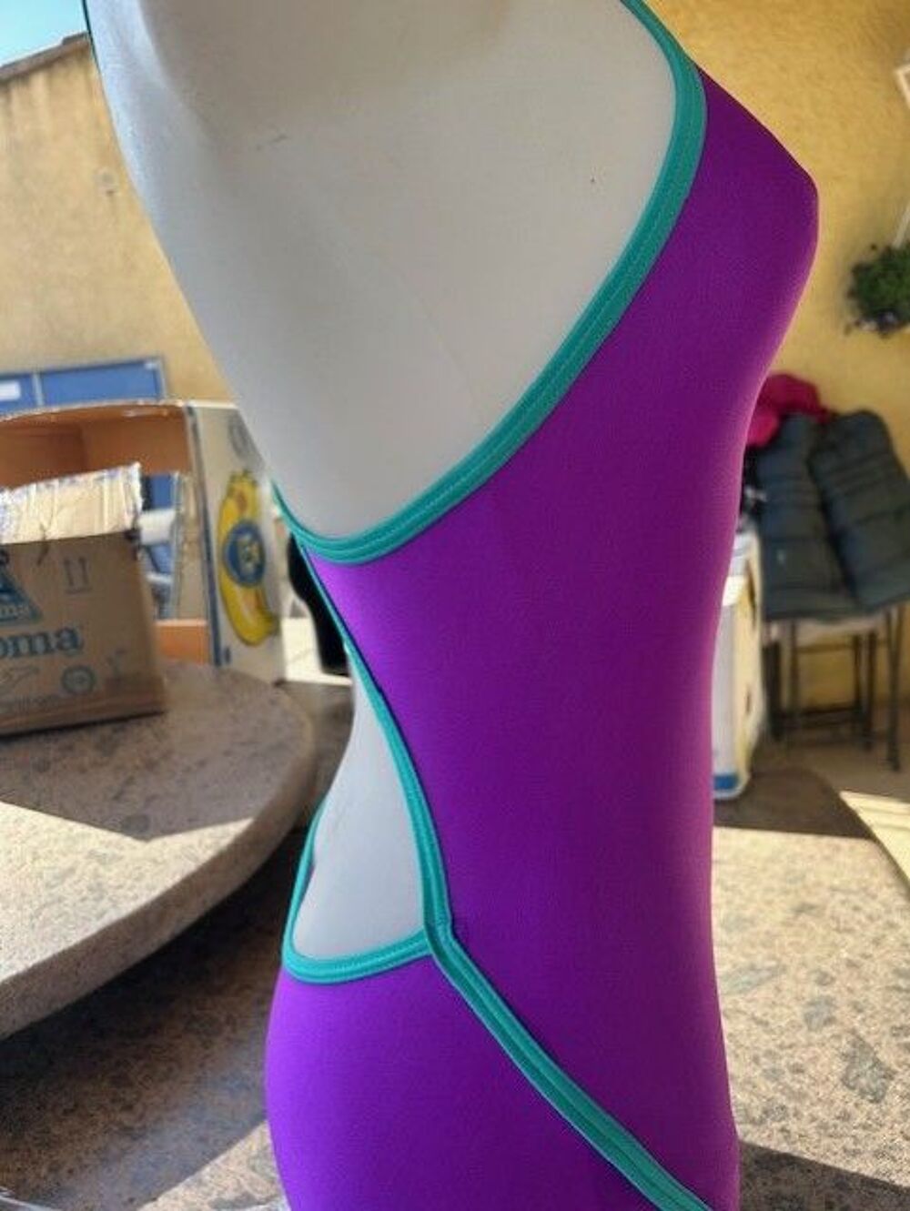 MAILLOT DE BAIN AR&Eacute;NA SP&Eacute;CIAL PISCINE NEUF TAILLE 36/38 M Vêtements