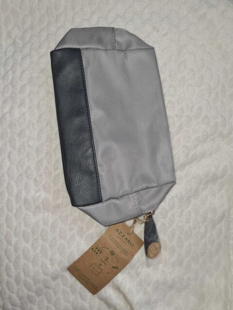 Trousse de toilette homme Azzaro neuf 16 Nice (06)