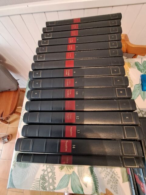 lot enctclopedie hachette 10 Le Crès (34)