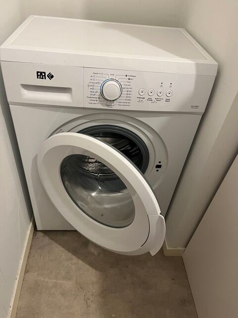 machine   laver 200 Soissons (02)