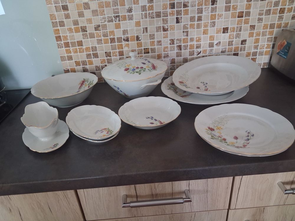 SERVICE ANNEE 1970 Cuisine