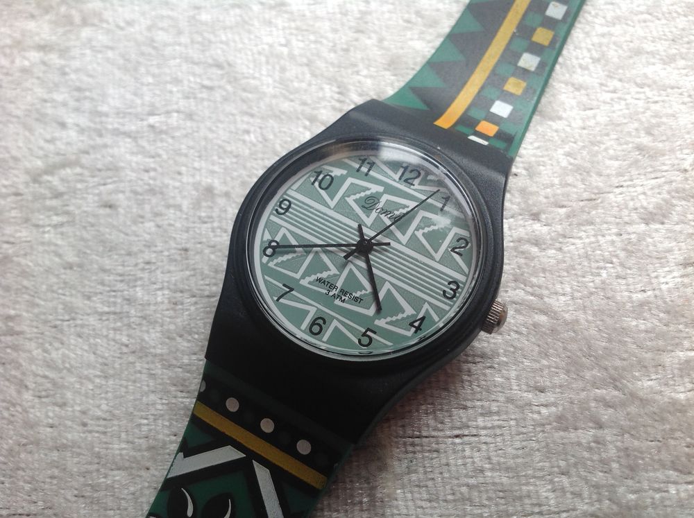 Montre domi quartz prix outlet
