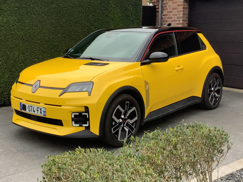 Renault R5 Renault 5 E-Tech Electrique 120 ch autonomie urbaine Evolution 2025 occasion Hem 59510