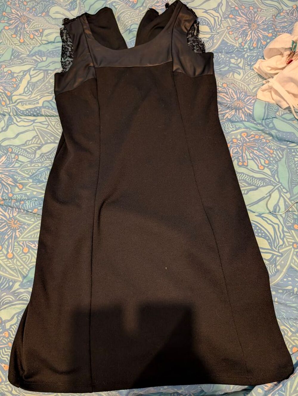 Vents vetements Vêtements