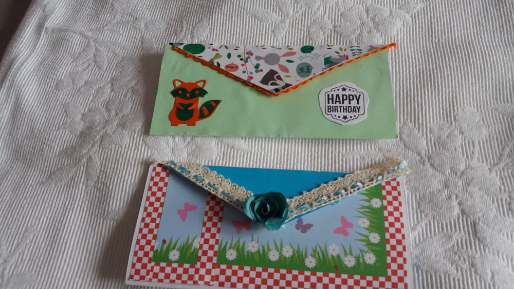 CARTES DE NOEL ANNIVERSAIRE NAISSANCES 
Décoration