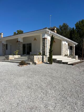 Maison 3 pièces 135 m² · à Robert-Espagne · 135 m² · 465 000 €