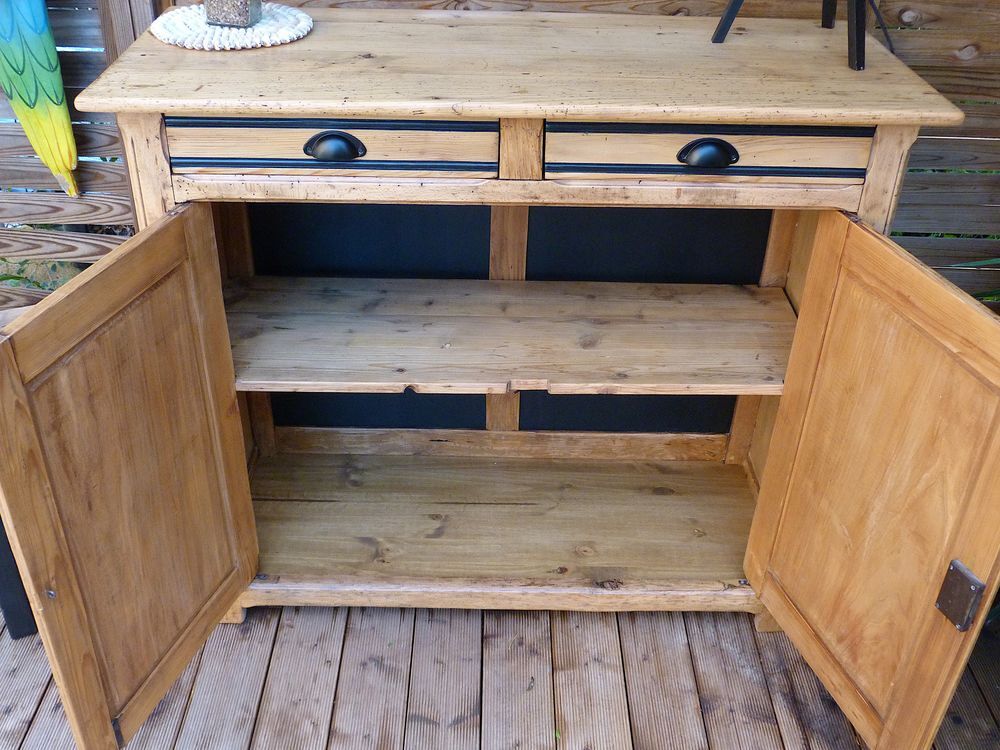 Buffet parisien ancien en bois massif Meubles