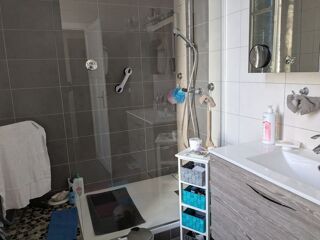  Maison � vendre 5 pi�ces 110 m� Montlu�on