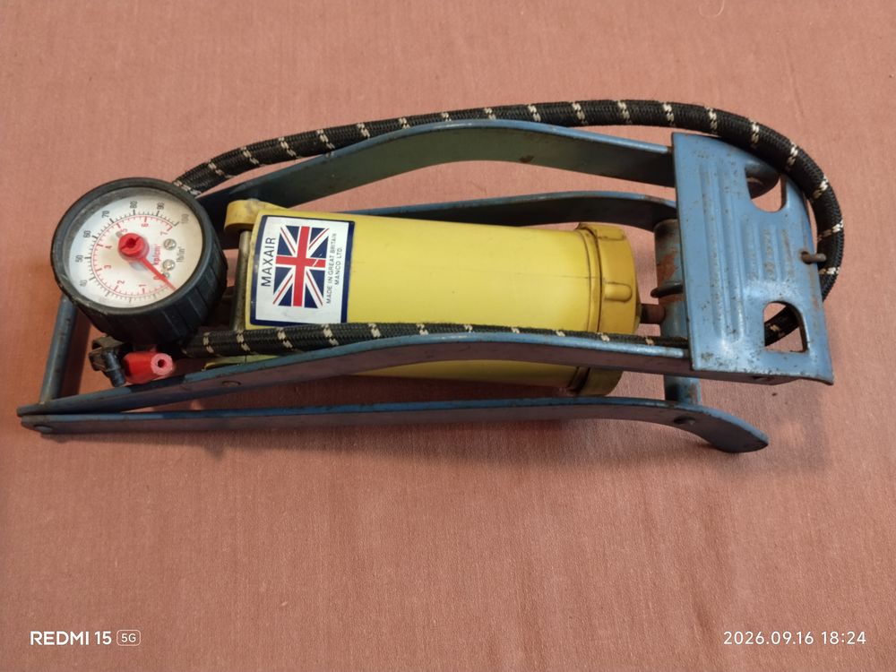 Pompe &agrave; Pied Bricolage