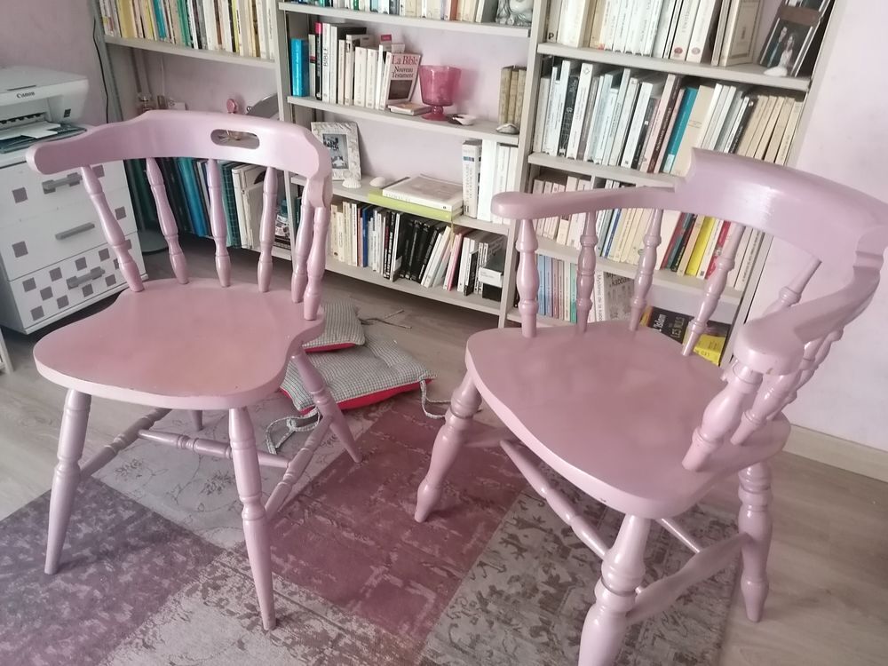 fauteuil en bois plein + chaise en bois Meubles