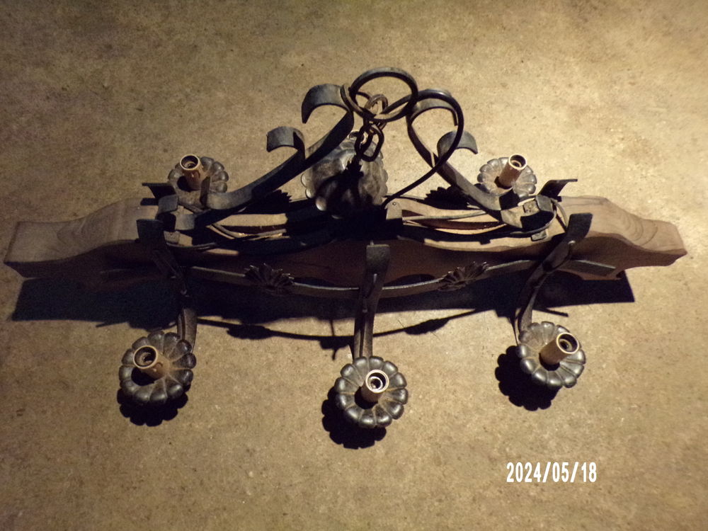 Lustre ancien Meubles