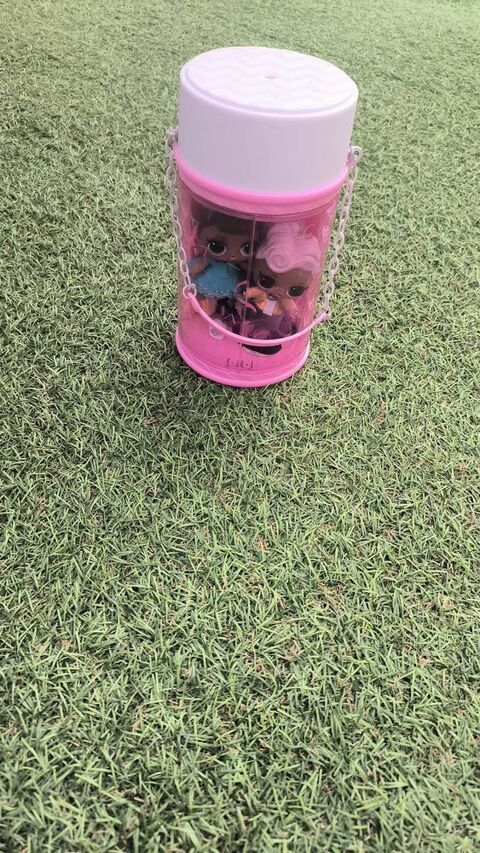 boite surprise poup�e LOL 12 Meilhaud (63)