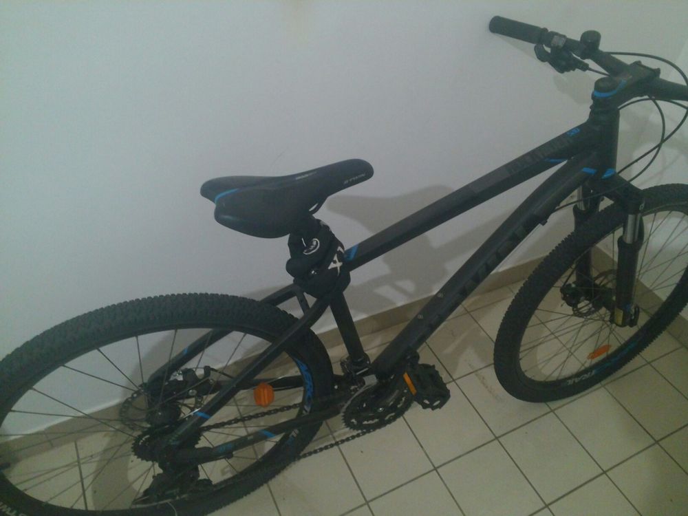 vtt b.twin rockrider 520 Vélos