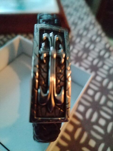 BRACELET EN CUIR tresse avec 10 Villeneuve-d'Ascq (59)