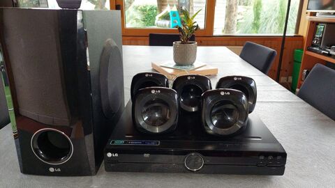 Hom cin�ma LG SH35SU-W �tat neuf 80 Nantes (44)