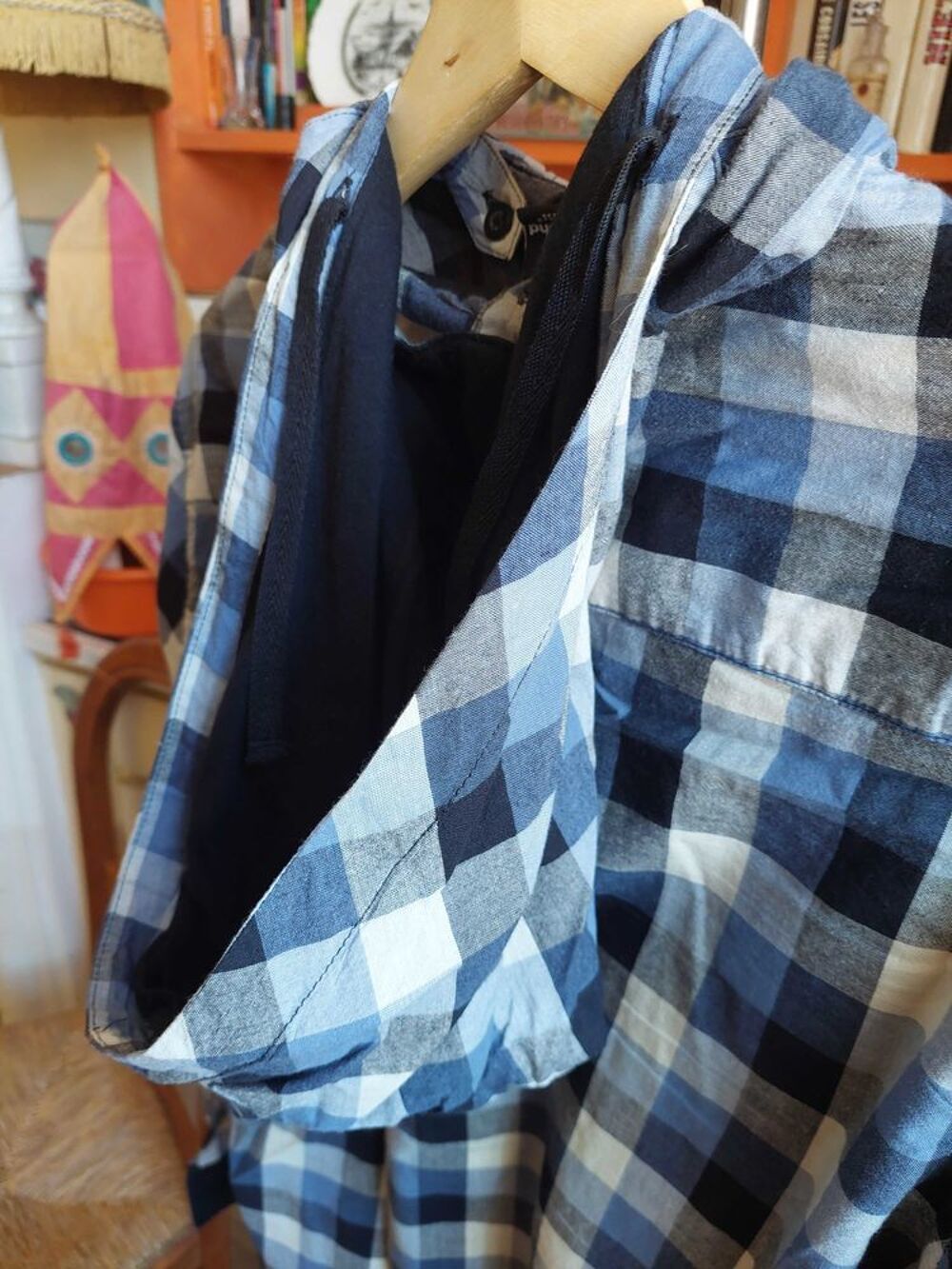 Chemise capuche taille M Vtements
