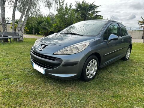Peugeot 207 1.4e 16v 90ch Urban 2006 occasion Ambar&egrave;s-et-Lagrave 33440