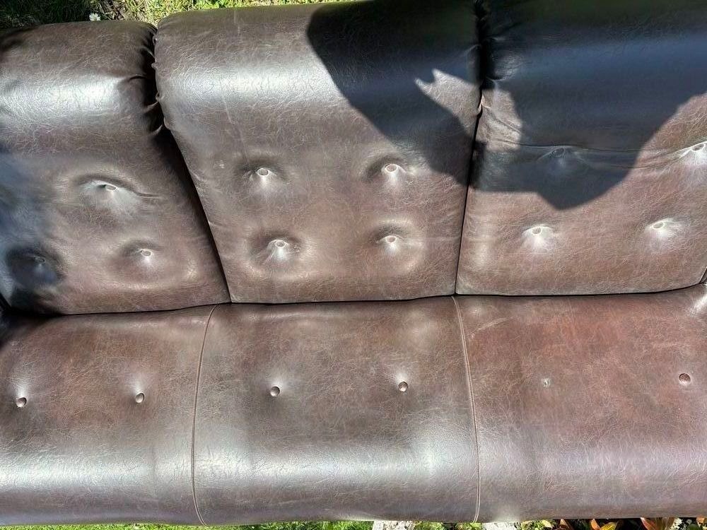 Ensemble canap&eacute; fauteuils ann&eacute;e 70 Meubles
