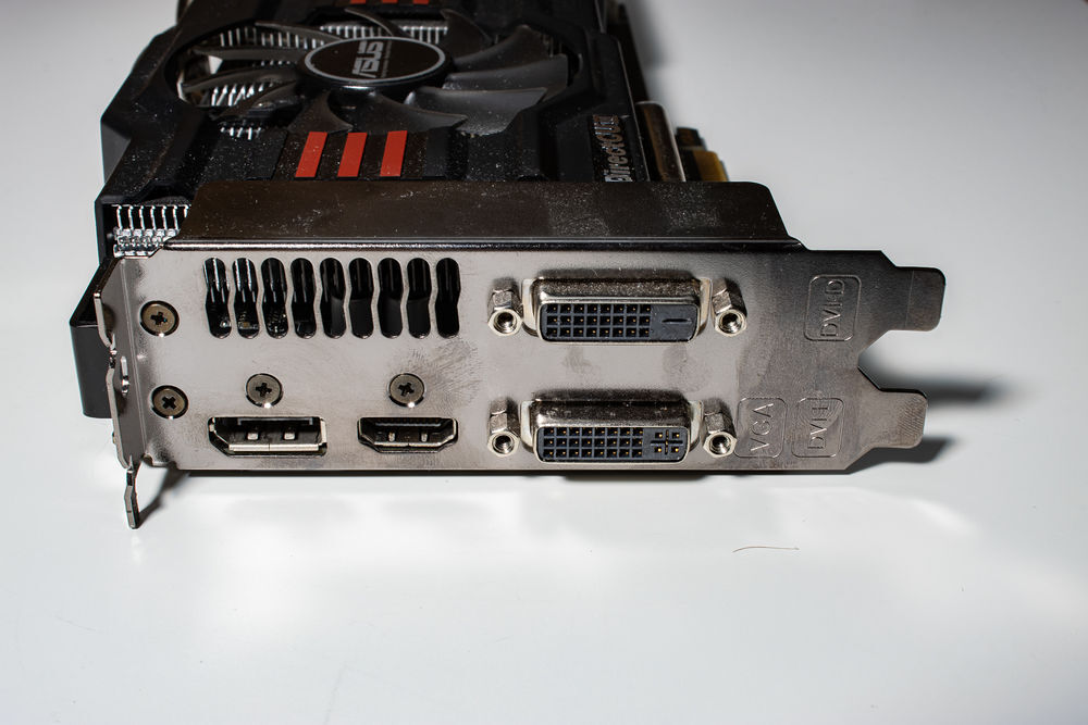 Carte graphique Asus GTX660 Matériel informatique