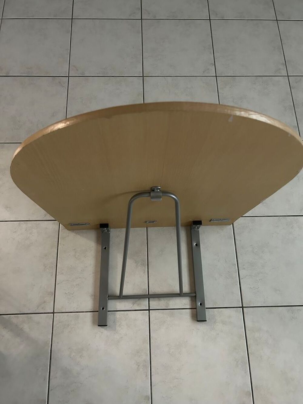 Table murale pliante Meubles