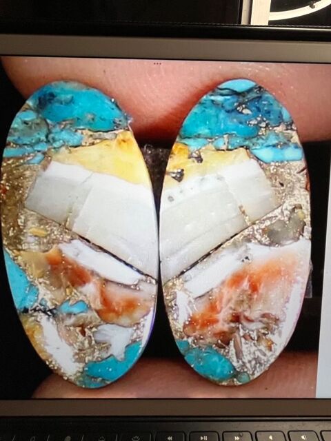 Boucles d?oreilles en pierre semi pr�cieuse Hu�tres �pineuses 10 N�mes (30)