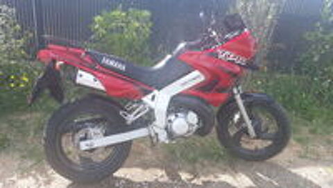 YAMAHA 2000 occasion 42800 Genilac