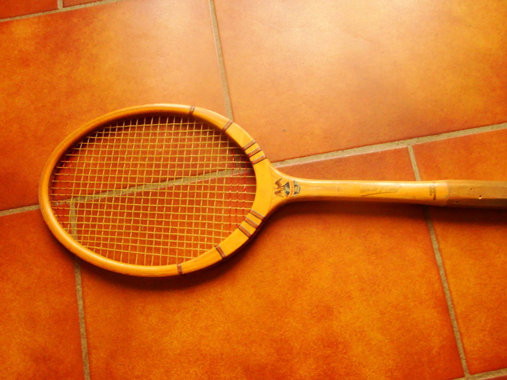 Raquette ancienne vintage THEO REMY cadre de luxe Sports