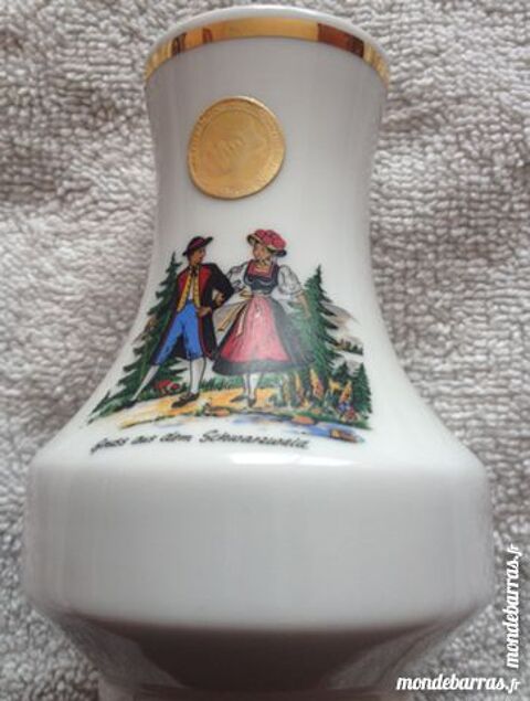 vase porcelaine 1 Achenheim (67)