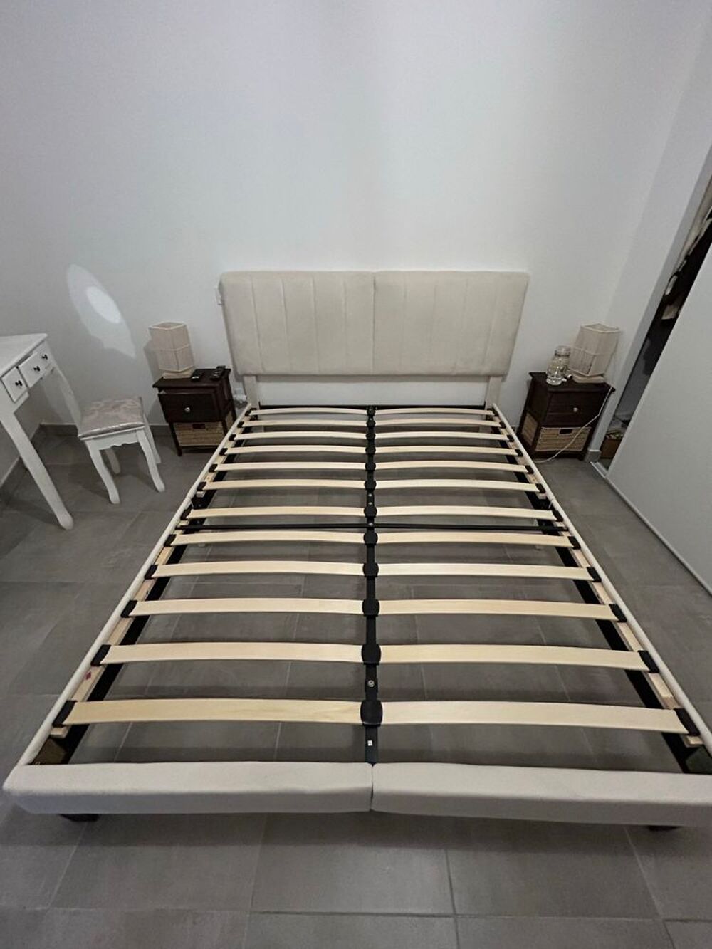 Lit 160x200 Meubles