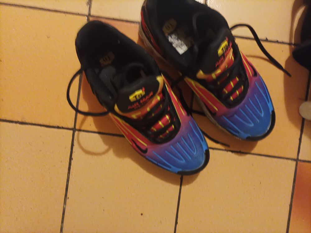 Basket Nike tn Sports