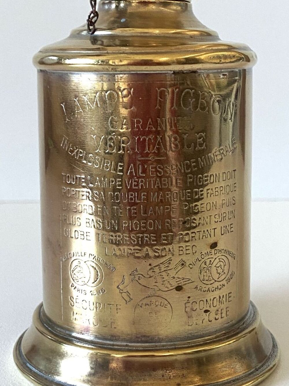 Ancienne Lampe Olympe &agrave; Essence "Pigeon" Art Nouveau 1885 