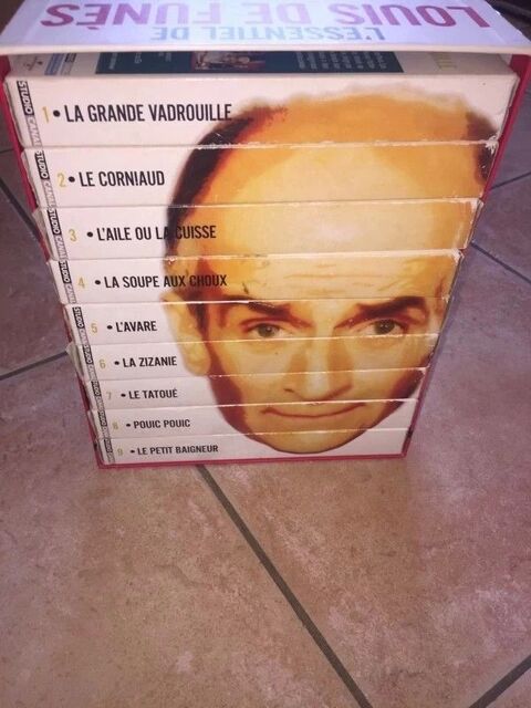 Coffret de cassettes vhs de Louis de Fun�s en tbe � 25 euros 25 Laura�t (32)