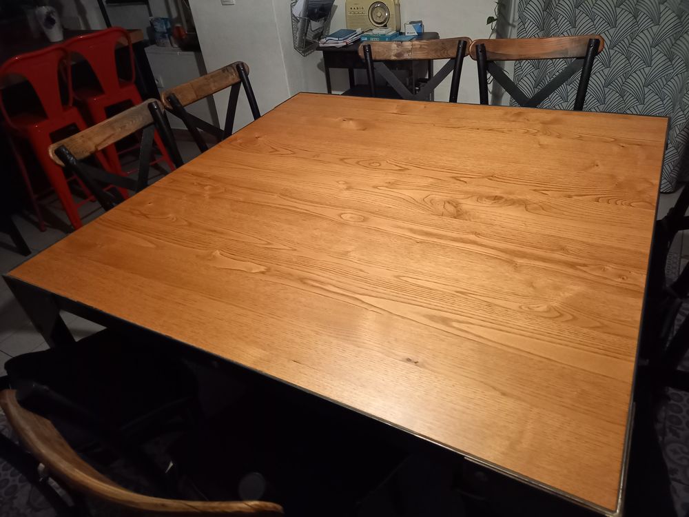 Table salle &agrave; manger style industriel Meubles