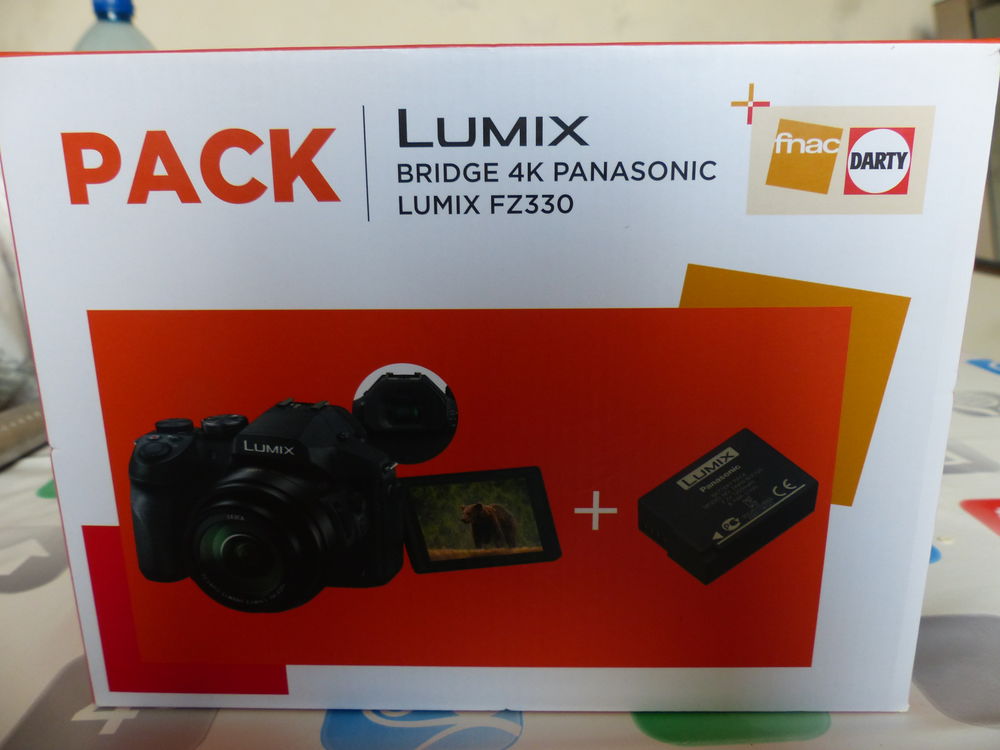 appareil photo Panasonic Lumix FZ330 objectif Leica Photos/Video/TV