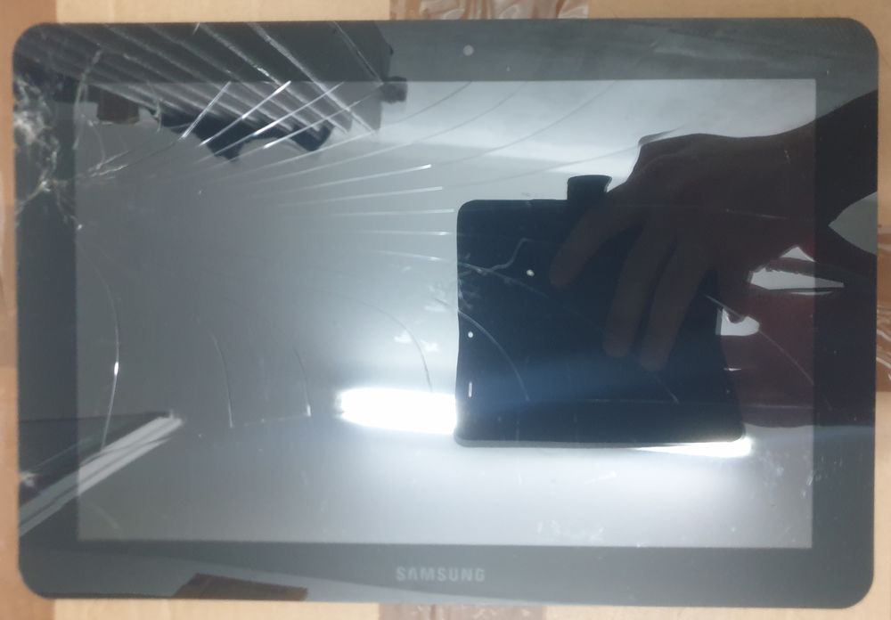 Lot tablettes pour pi&egrave;ces 10 Téléphones et tablettes