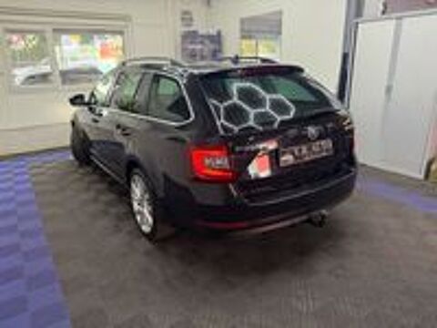 Octavia Combi 2.0 TDI 150 ch SCR FAP DSG7 4x4 Clever 2019 occasion 69120 Vaulx-en-Velin