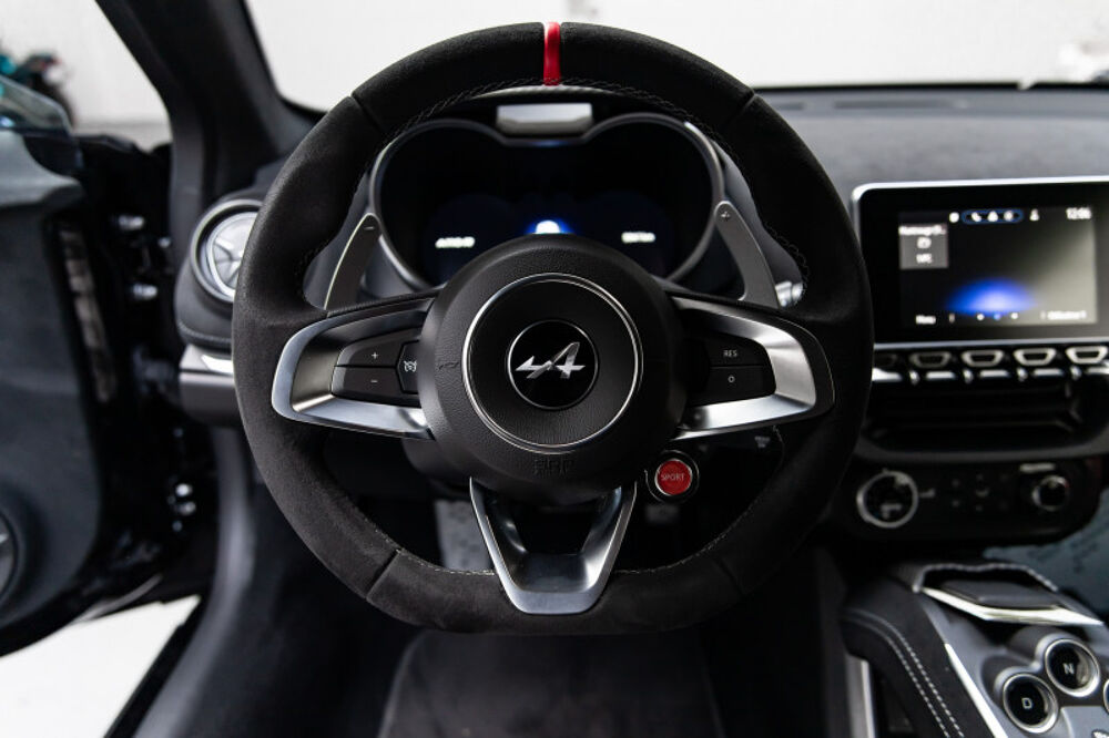 A110 R *Noir profond / Etat neuf* 2024 occasion 75014 Paris