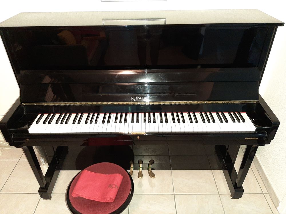 Piano classique Daewoo Instruments de musique
