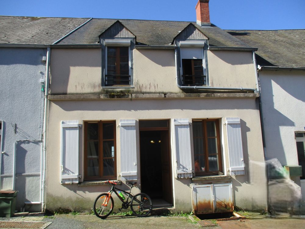 Maison 4 pièces 99 m² · à Château-Chinon Ville · 99 m² · 64 000 €