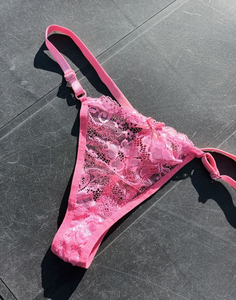 String rose taille S Lille (59)