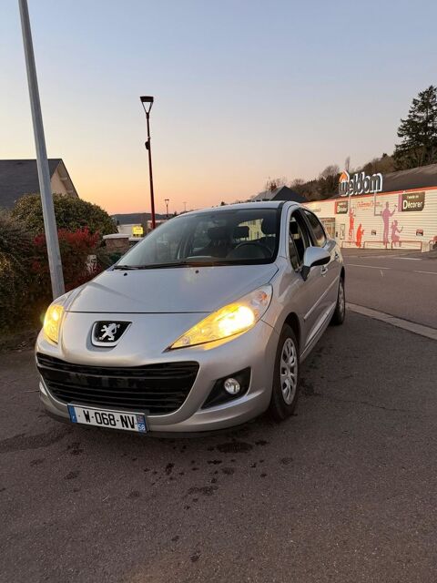 Annonce voiture Peugeot 207 7900 €