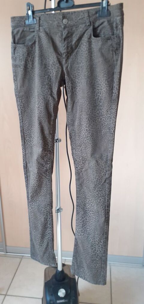 pantalon motif l�opard 15 Saint-R�my-de-Provence (13)