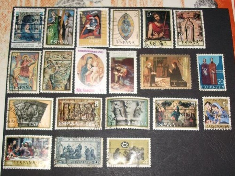 Lot de 78 Timbres diff&eacute;rents, oblit&eacute;r&eacute;s sur la Religion 