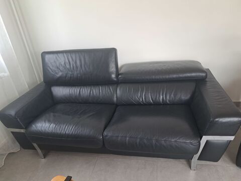 Fauteuil cuir noir 580 �chirolles (38)