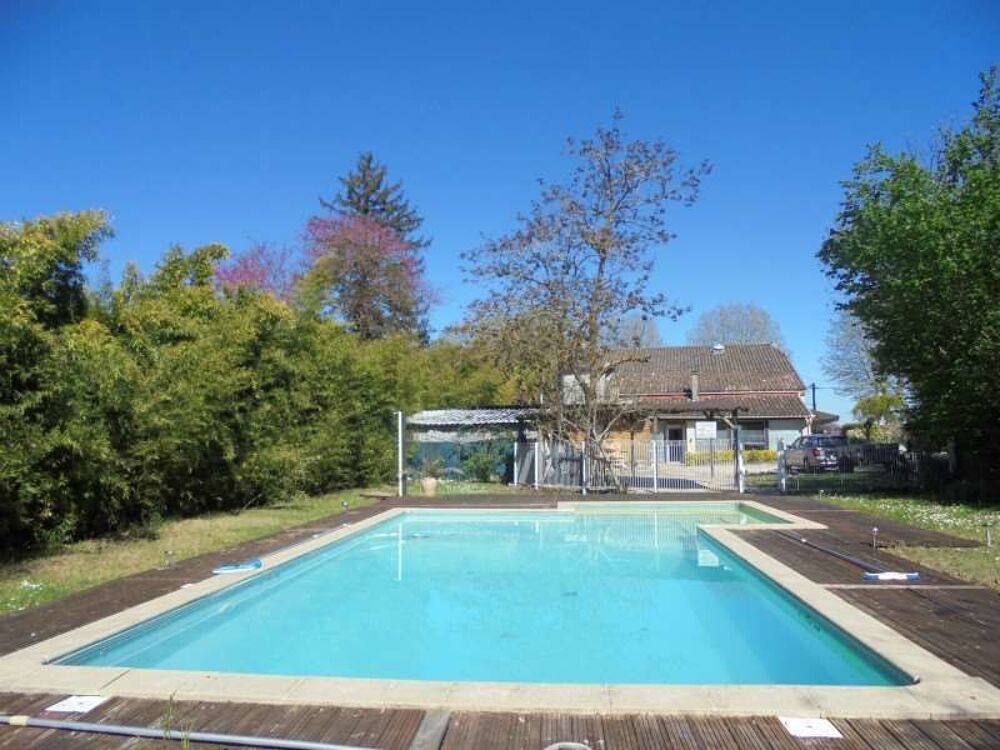 Vente Hôtel particulier Propriété de caractère 450 m² avec chambres d'hôtes, apparte Cancon