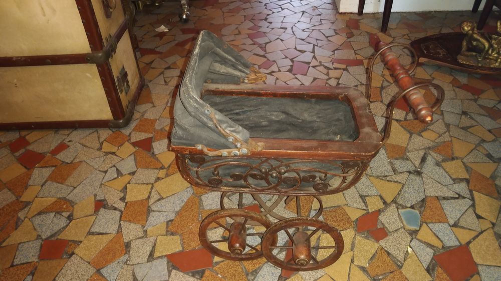 Joli jouet pour enfant 
Pour deco Décoration