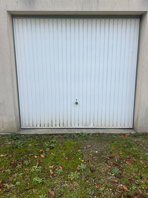  Parking / Garage � louer 19 m�