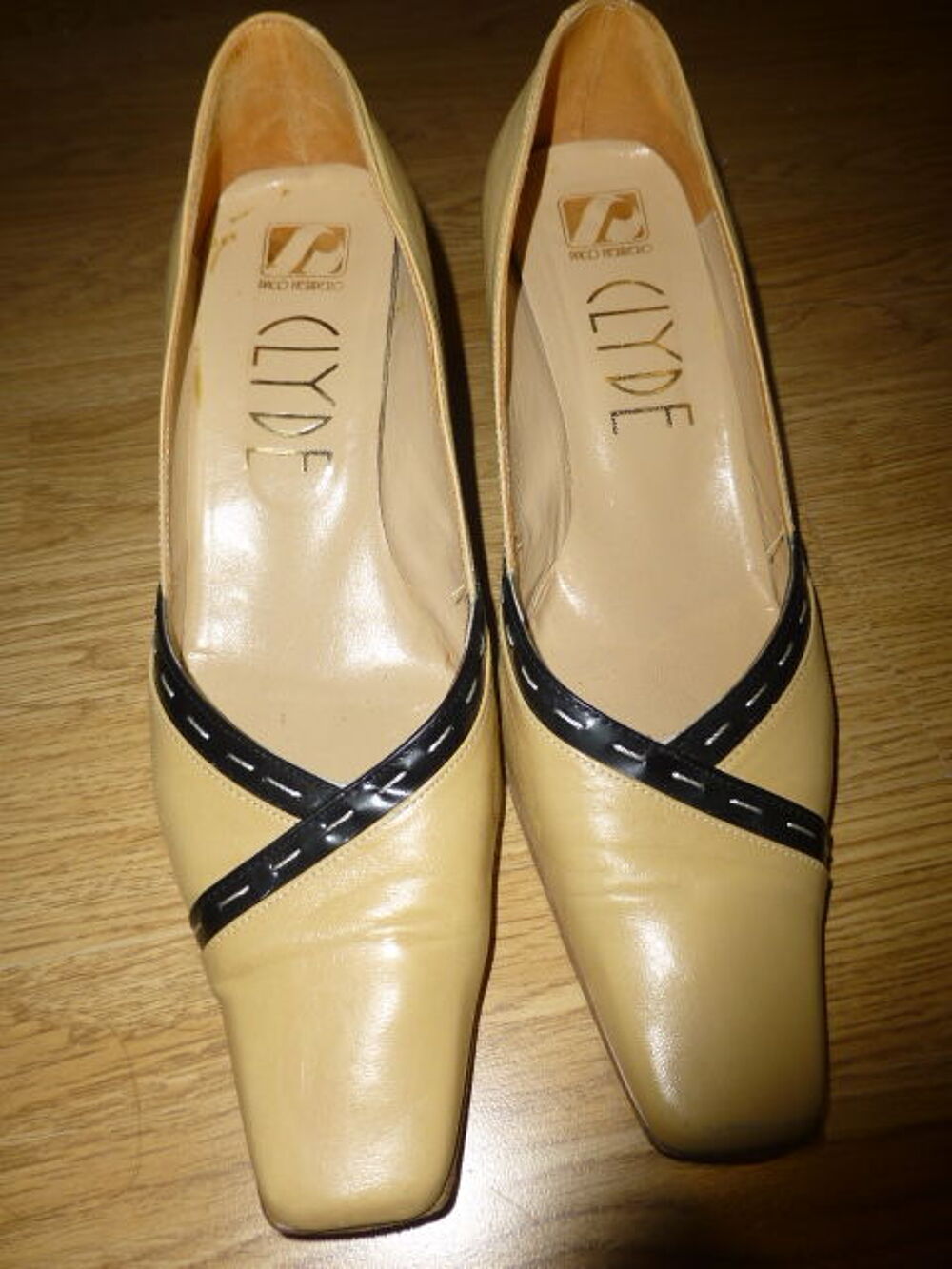 Escarpins en cuir beige Clyde Chaussures