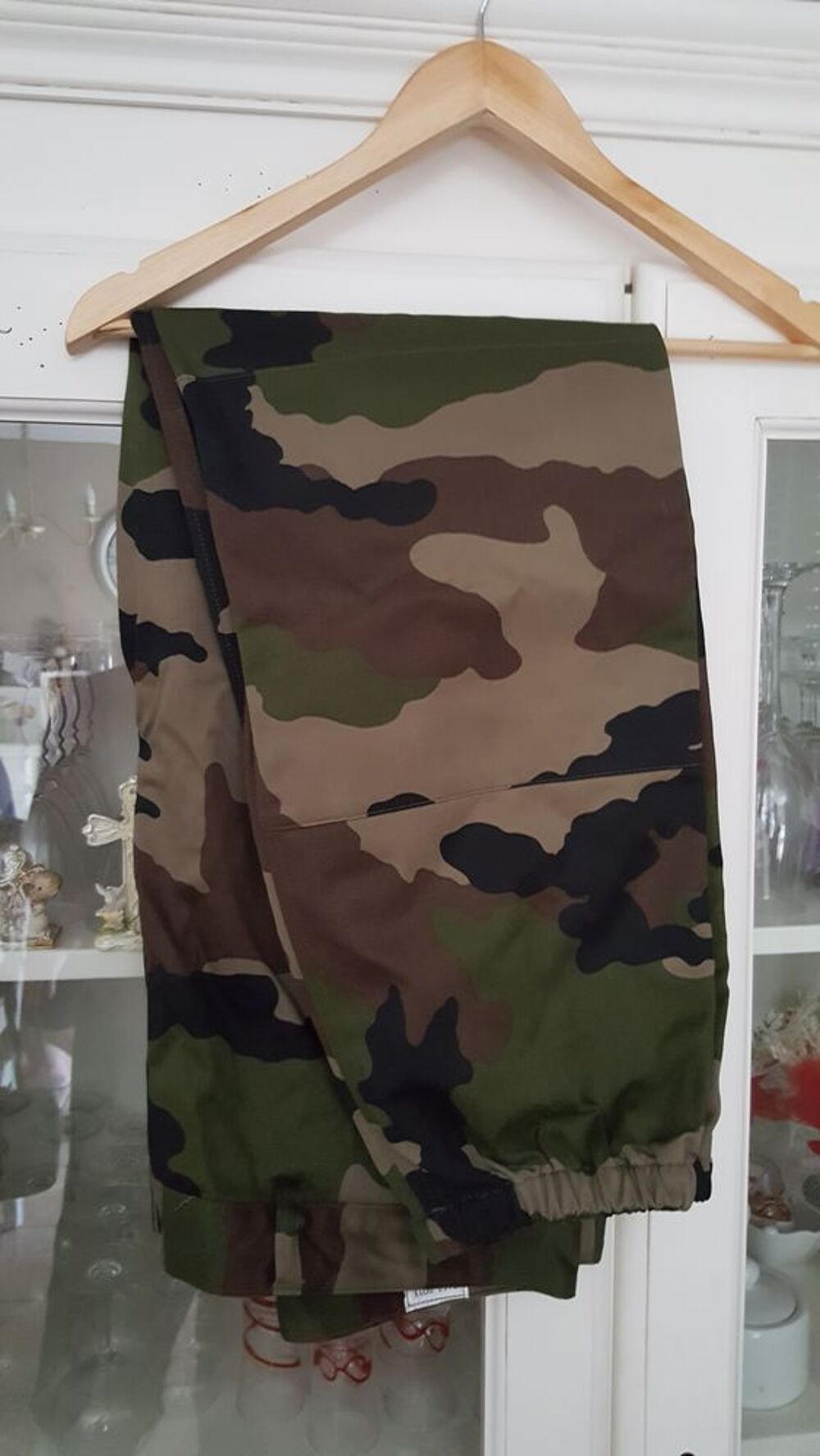 VESTE - PANTALON TREILLIS NEUFS Vêtements
